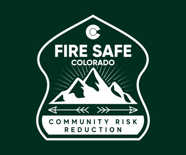 Fire Safe Colorado Logo - Dark Green with Mountains and arrows over the words Community Risk Reduction